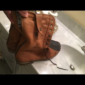 Steve maiden Brown boots
